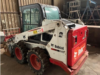 Skid steer loader Bobcat S 450: picture 3