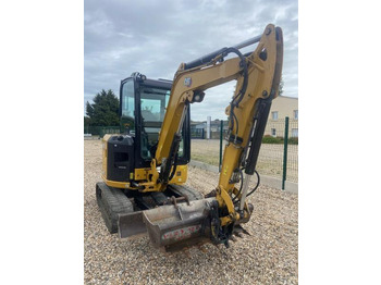 Mini excavator Caterpillar 302.7 CR: picture 2