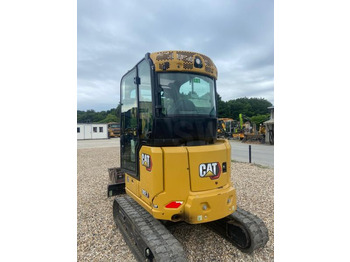 Mini excavator Caterpillar 302.7 CR: picture 4