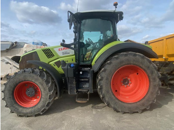 Farm tractor CLAAS Axion 800