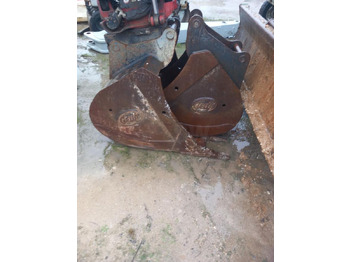 Excavator bucket