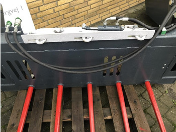 Front loader for tractor Sonarol Balleskære RB SNR 1600: picture 2