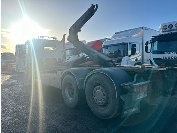 Hook lift truck Scania P420: picture 5 Hook lift truck Scania P420: picture 5