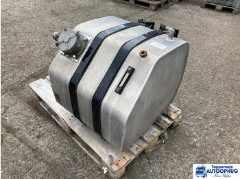 Hydraulic tank