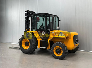 Rough terrain forklift JCB 940: picture 3
