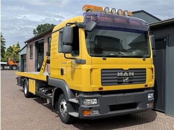 Tow truck MAN TGL 12.210