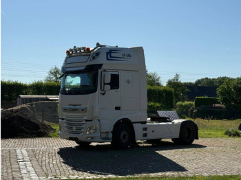 Cab chassis truck DAF XF 106