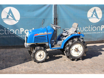 Farm tractor ISEKI