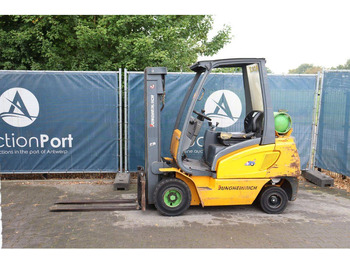 LPG forklift JUNGHEINRICH TFG