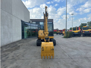 Crawler excavator Komatsu PC56-7: picture 2