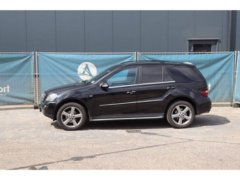 SUV MERCEDES-BENZ
