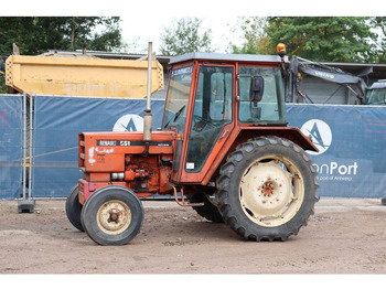 Farm tractor RENAULT