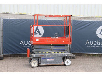 Scissor lift SKYJACK