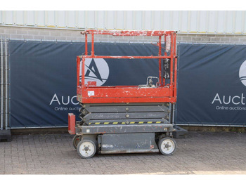 Scissor lift SKYJACK