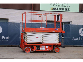 Scissor lift SNORKEL