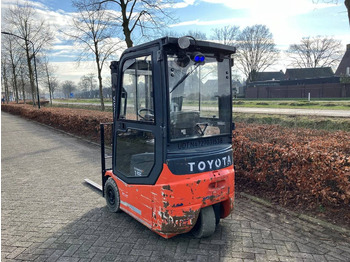 Electric forklift Toyota 7FBEST15: picture 3