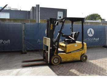 Electric forklift YALE