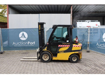 LPG forklift Yale GLP30VX: picture 2