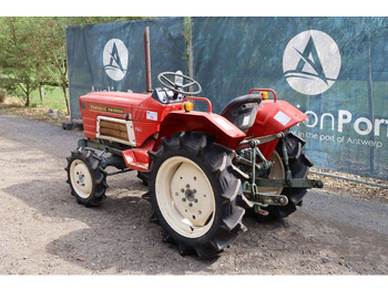 Farm tractor Yanmar YM1610D: picture 3