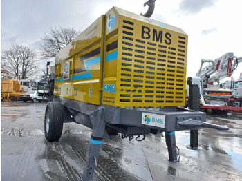 Stationary concrete pump