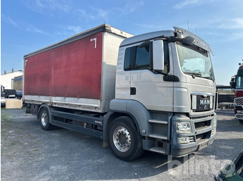 Curtainsider truck MAN TGS