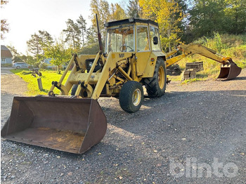 Backhoe loader
