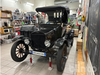 Car FORD