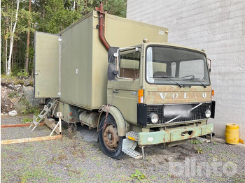 Truck VOLVO F613: picture 2
