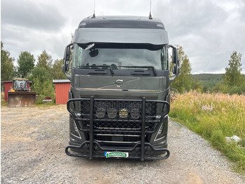 Hook lift truck VOLVO: picture 2
