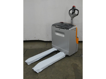 Pallet truck STILL