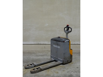 Pallet truck STILL