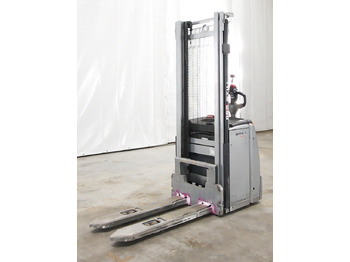 Stacker STILL