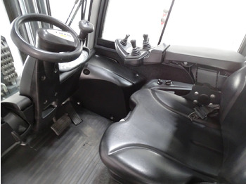 Diesel forklift Still RX70-60: picture 3