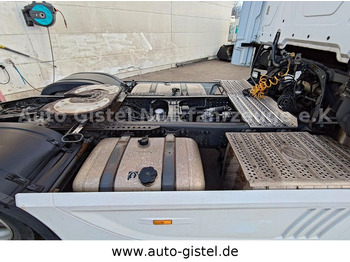 Tractor unit Mercedes-Benz Actros 1845 LS GigaSpace: picture 5