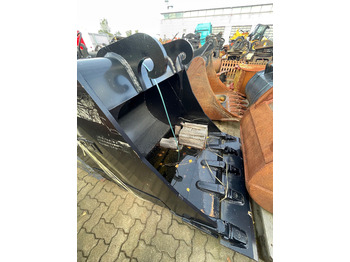 Excavator bucket CATERPILLAR