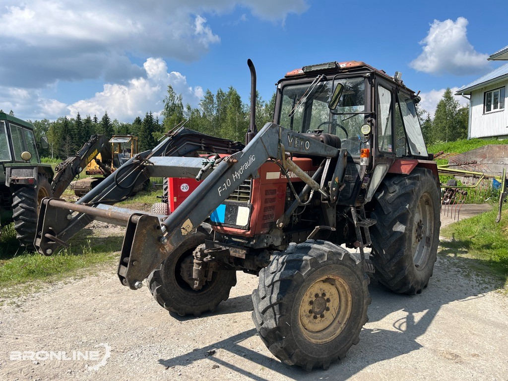 1988 MTZ 820 Traktor-laadur - Farm tractor: picture 2 1988 MTZ 820 Traktor-laadur - Farm tractor: picture 2