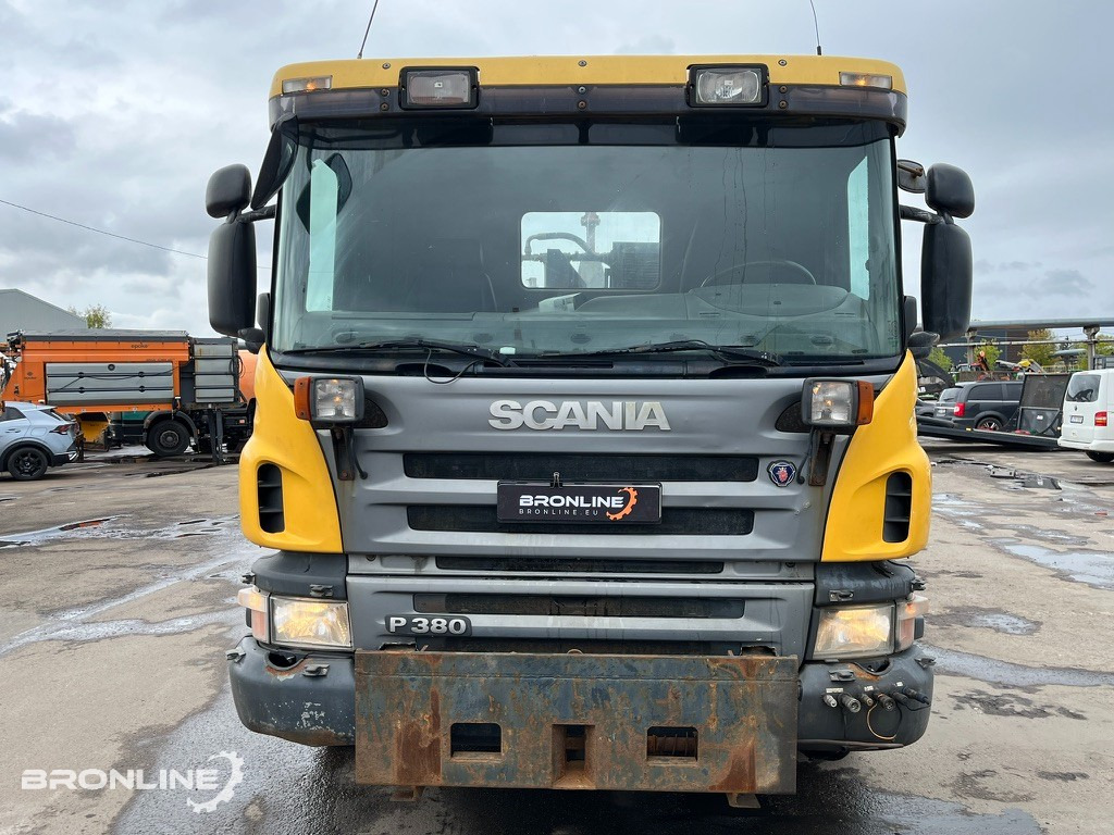 2006 SCANIA P 380 6X2 Hooklift - Hook lift truck: picture 3 2006 SCANIA P 380 6X2 Hooklift - Hook lift truck: picture 3