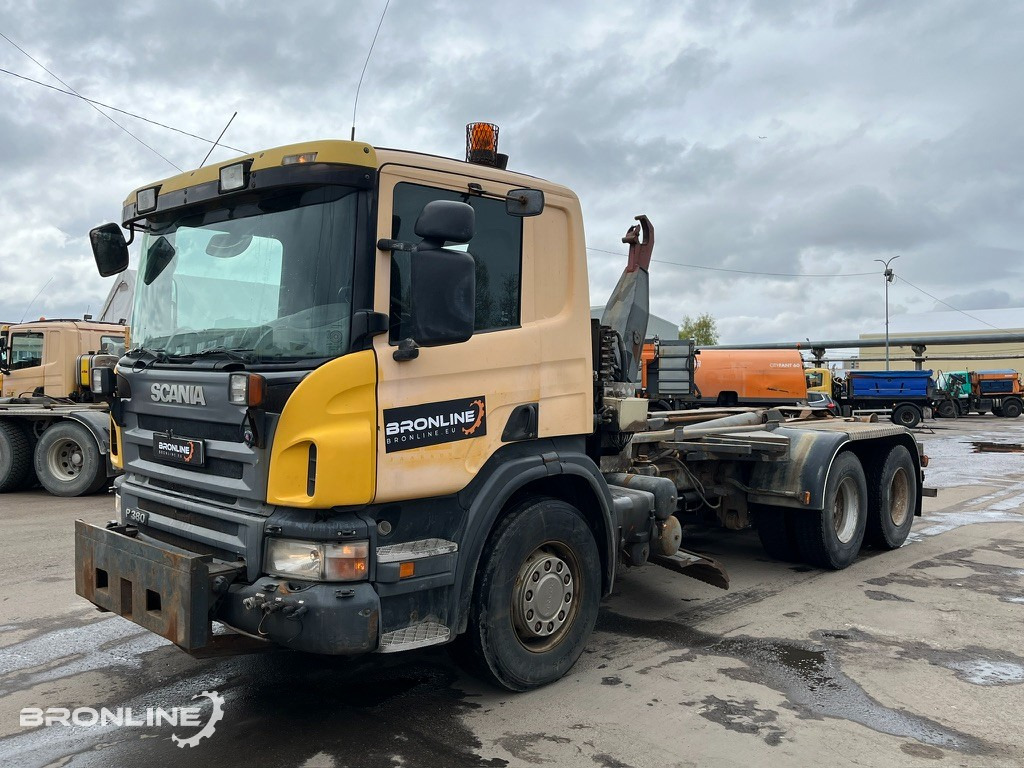 2006 SCANIA P 380 6X2 Hooklift - Hook lift truck: picture 1 2006 SCANIA P 380 6X2 Hooklift - Hook lift truck: picture 1
