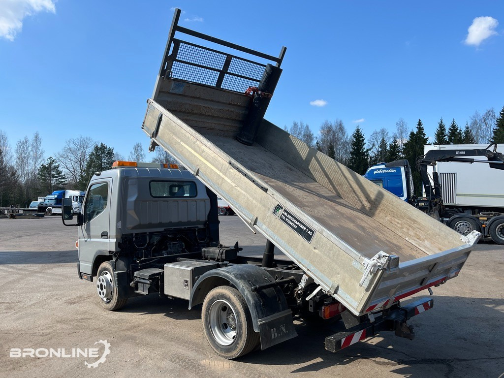 2013 Mitsubishi Fuso Canter 7C15 Tipper - Tipper: picture 5 2013 Mitsubishi Fuso Canter 7C15 Tipper - Tipper: picture 5