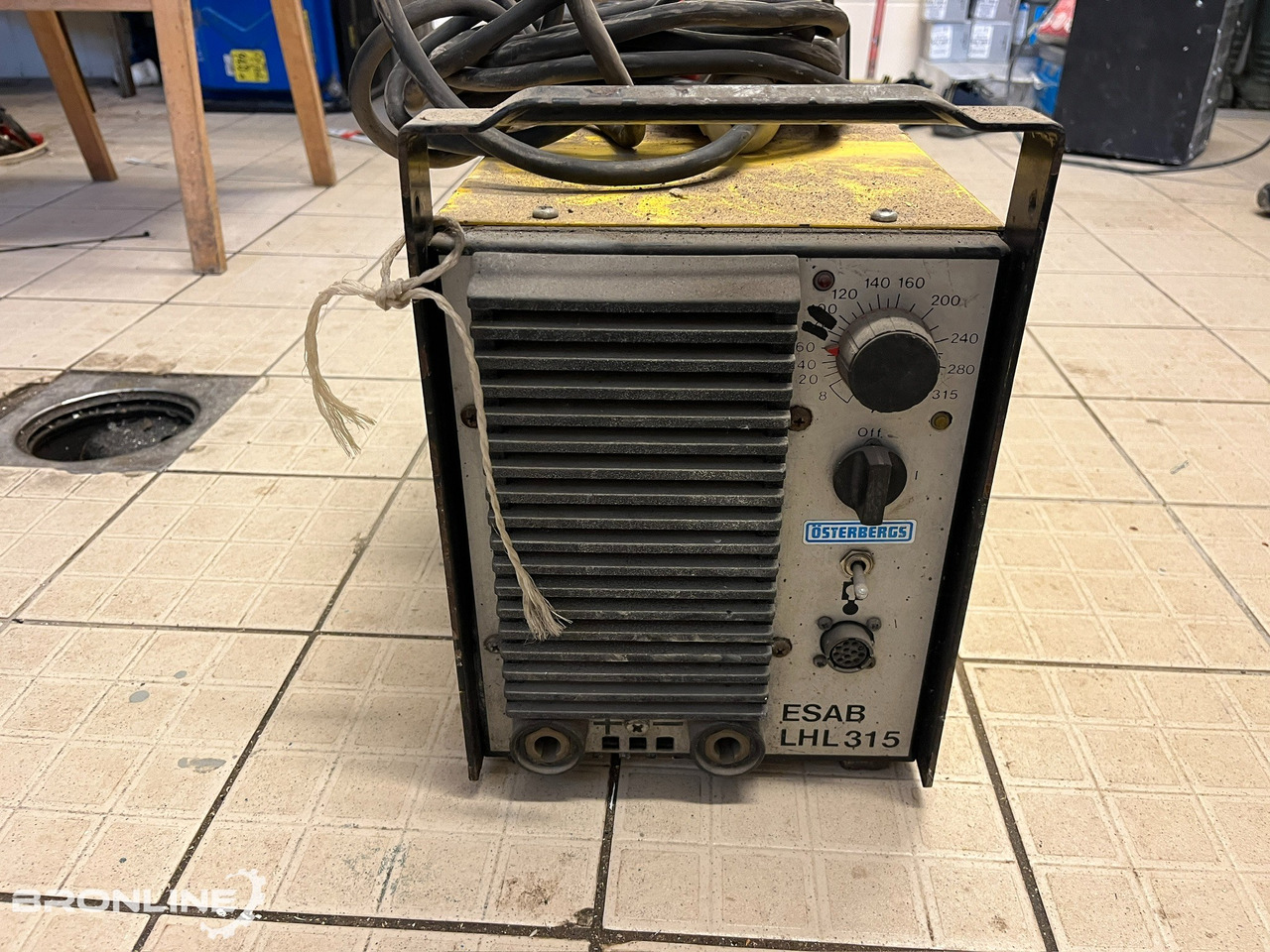 Esab LHL315 Keevitusaparaat - Welding equipment: picture 1 Esab LHL315 Keevitusaparaat - Welding equipment: picture 1