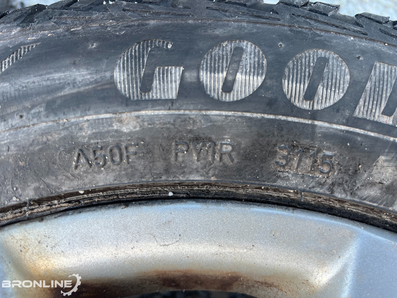 Veljekomplekt rehvidega M+S 205/55/R16 - Wheel and tire package for Van: picture 5 Veljekomplekt rehvidega M+S 205/55/R16 - Wheel and tire package for Van: picture 5