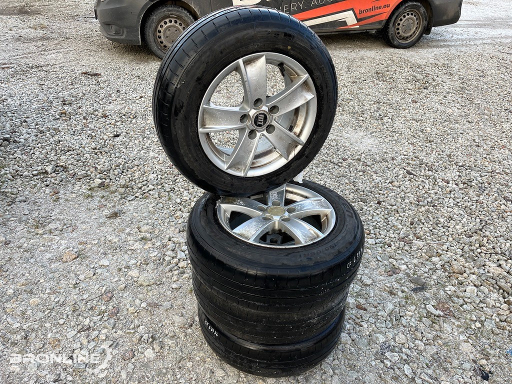 Veljekomplekt suverehvidega 195/65/R15 - Wheel and tire package for Van: picture 2 Veljekomplekt suverehvidega 195/65/R15 - Wheel and tire package for Van: picture 2