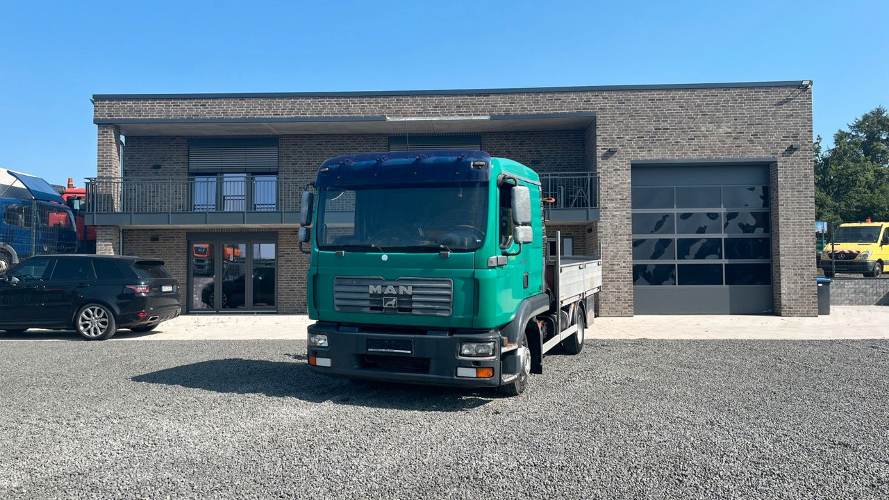 MAN TGL 8.180 4x2 Kran Hiab Tempomat MAN TGL 8.180 4x2 Kran Hiab Tempomat - Flatbed van: picture 1 MAN TGL 8.180 4x2 Kran Hiab Tempomat MAN TGL 8.180 4x2 Kran Hiab Tempomat - Flatbed van: picture 1