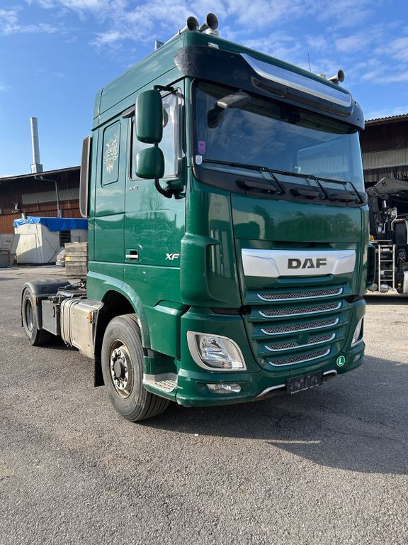 DAF XF 530 PxP 4x4 Hydraulik DAF XF 530 PxP 4x4 Hydraulik - Tractor unit: picture 3 DAF XF 530 PxP 4x4 Hydraulik DAF XF 530 PxP 4x4 Hydraulik - Tractor unit: picture 3