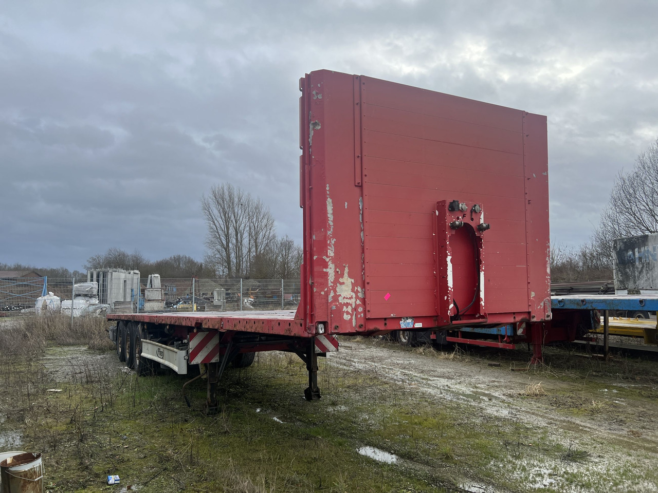 Fliegl SDS350 3 Achs Sattelauflieger - Dropside/ Flatbed semi-trailer: picture 2 Fliegl SDS350 3 Achs Sattelauflieger - Dropside/ Flatbed semi-trailer: picture 2
