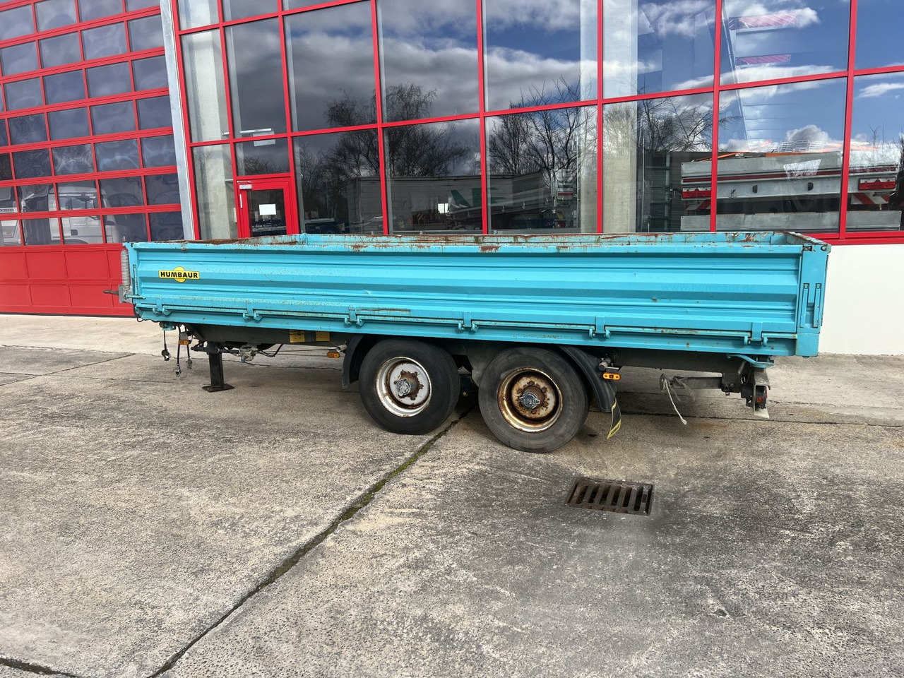 Humbaur HTK 10 50 24  Tandem Kipper- Tieflader - Tipper trailer: picture 2 Humbaur HTK 10 50 24  Tandem Kipper- Tieflader - Tipper trailer: picture 2
