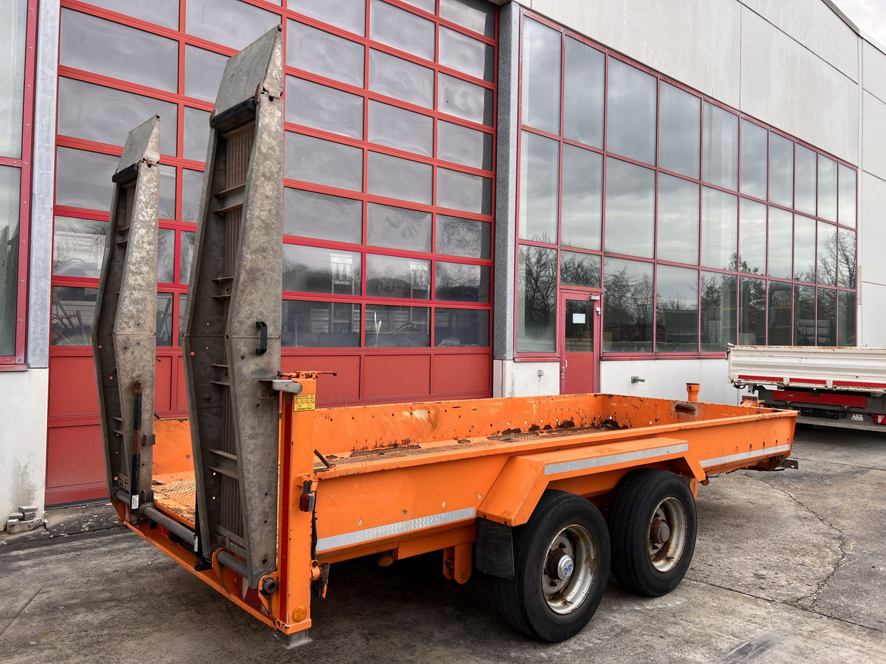 Tt Tandemtieflader - Low loader trailer: picture 4 Tt Tandemtieflader - Low loader trailer: picture 4