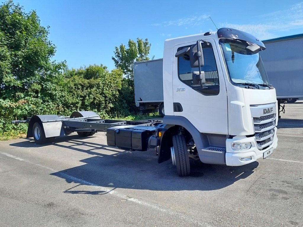 DAF FA XB 260 12t - Cab chassis truck: picture 4 DAF FA XB 260 12t - Cab chassis truck: picture 4