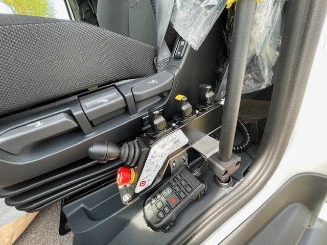 Hook lift truck DAF FAN XF 480 NGD: picture 13