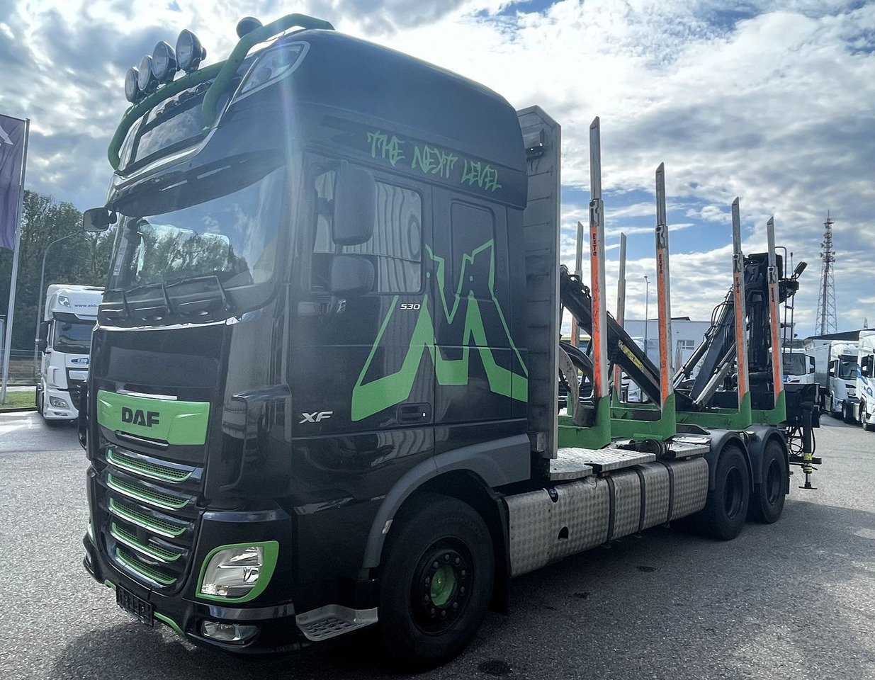 DAF FAT XF 530 SSC, Holztransport, Greifer mit Säge - Log truck, Crane truck: picture 2 DAF FAT XF 530 SSC, Holztransport, Greifer mit Säge - Log truck, Crane truck: picture 2
